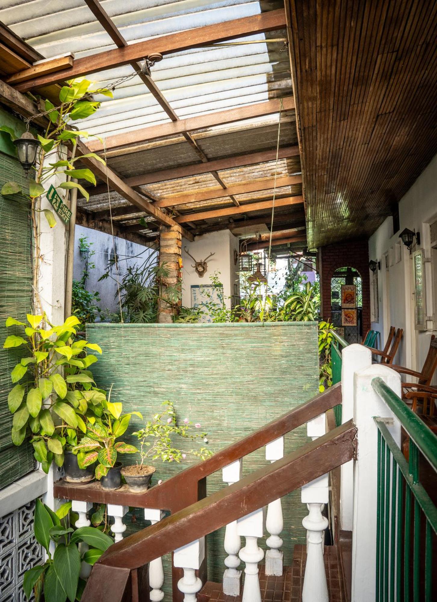 Kandy Inn Madugalle'S Family Guest House Extérieur photo