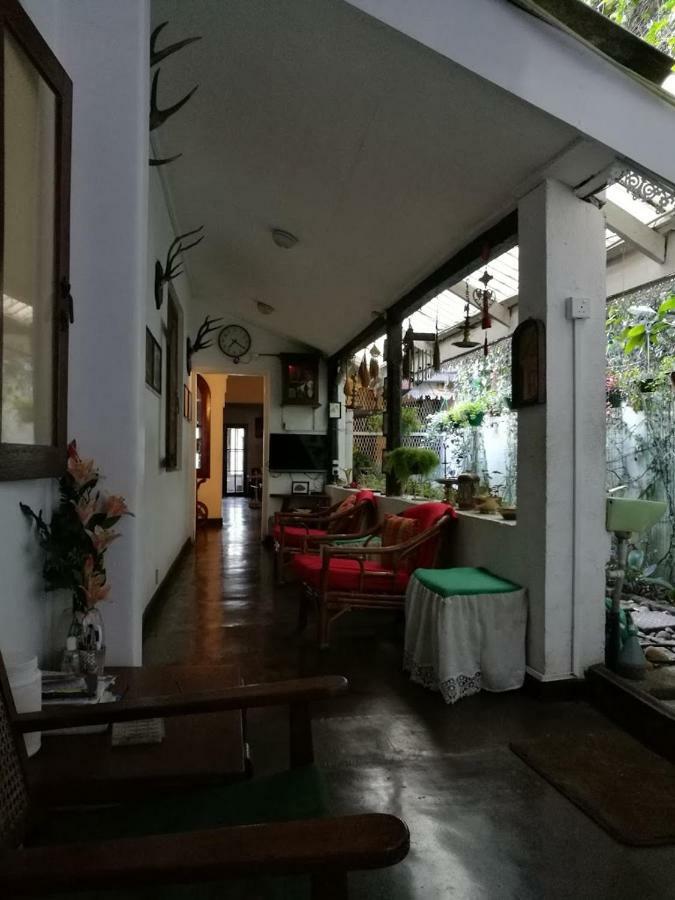 Kandy Inn Madugalle'S Family Guest House Extérieur photo